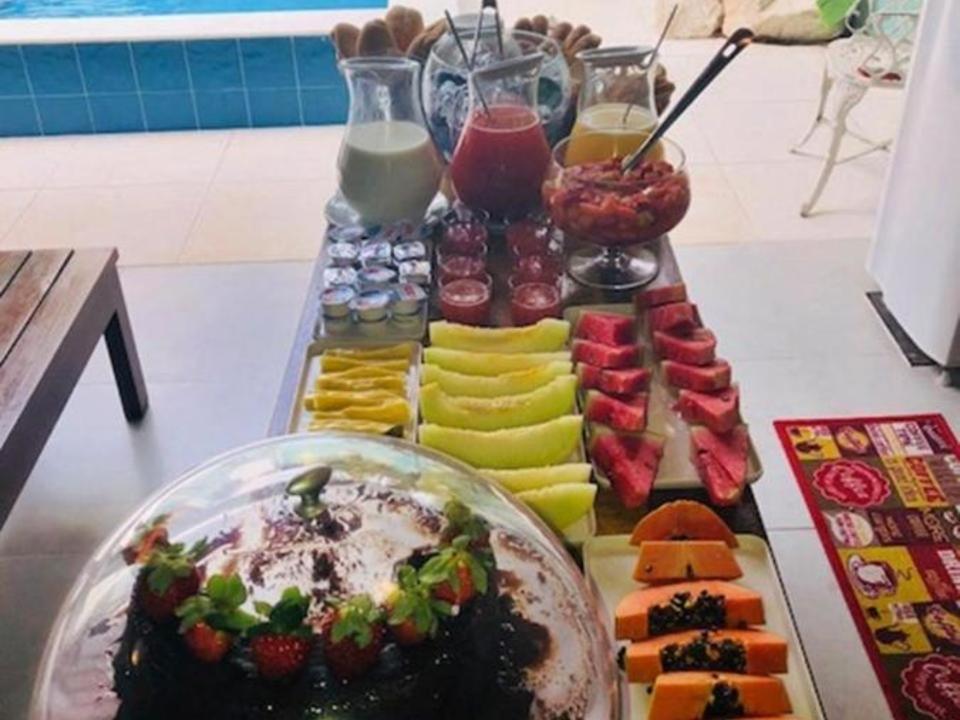 To Na Praia Juquehy Pousada Juquei Kültér fotó
